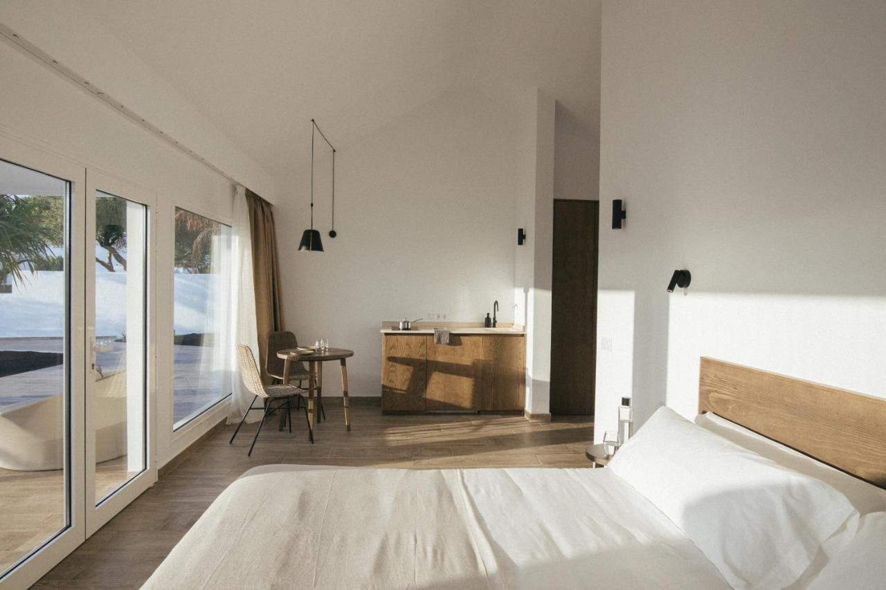 Alava Suites กอสตา เตกีสเซ ภายนอก รูปภาพ